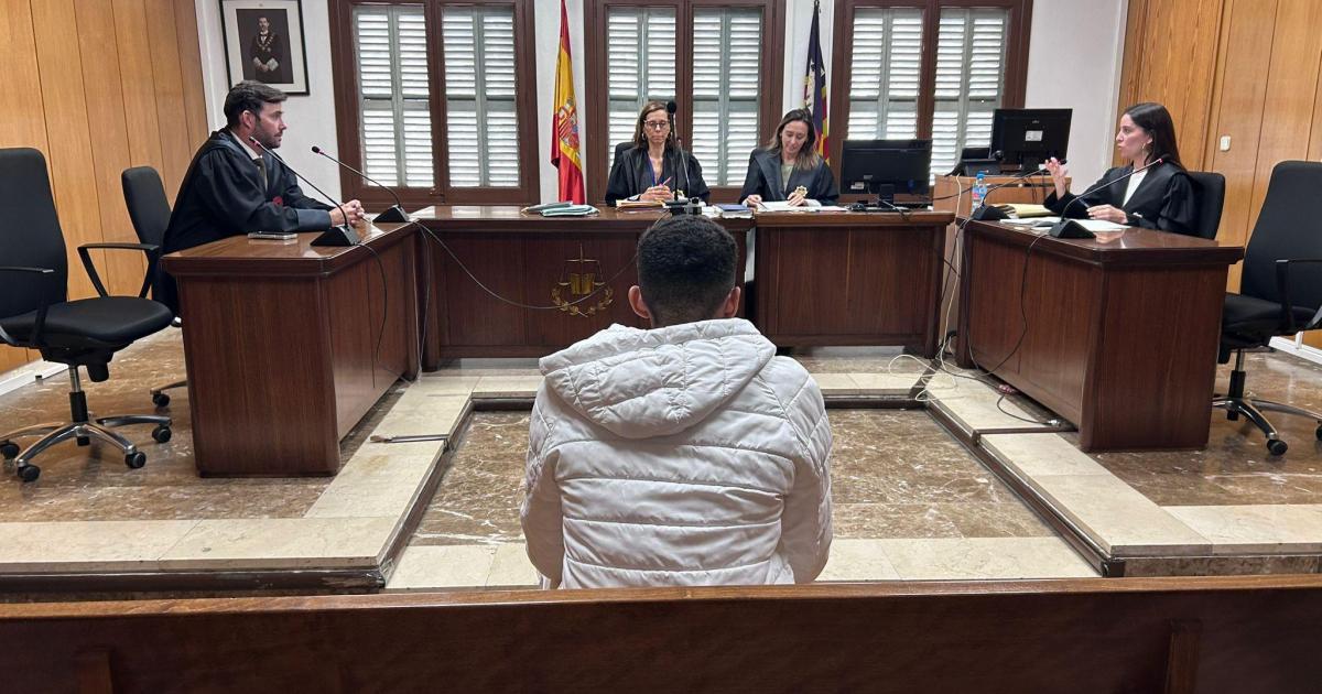 Un joven acepta cuatro años de cárcel por atracar dos salones de juegos de Palma