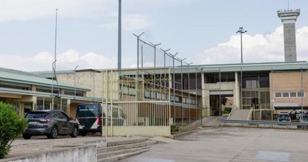 El juez del Supremo confirma la prisión provisional de Santos Cerdán