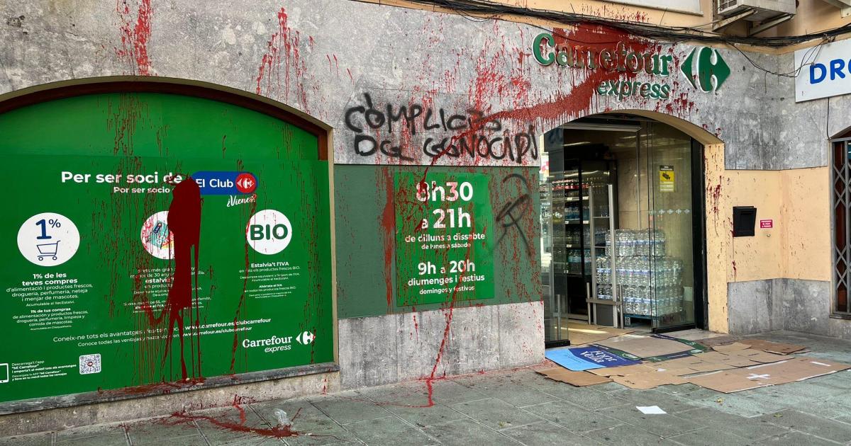 Vandalizan un negocio en Palma con pintadas propalestinas