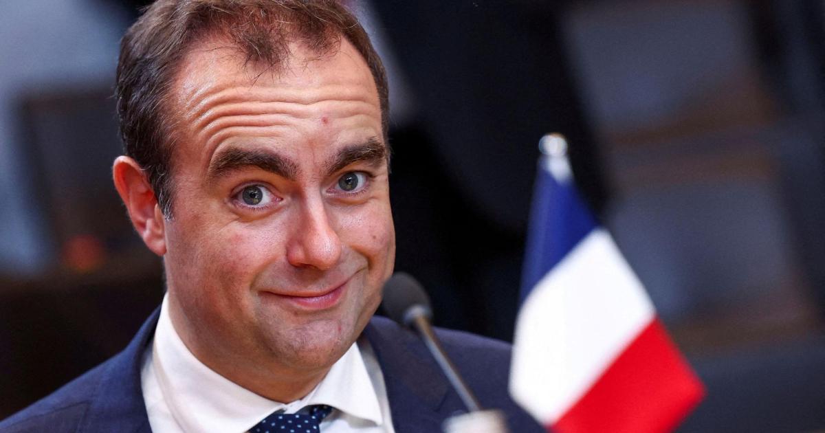Dimite el primer ministro de Francia un día después de formar Gobierno