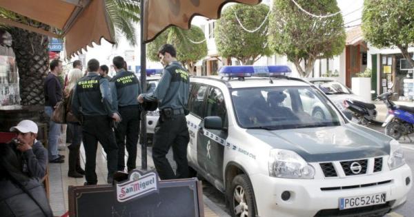 La Guardia Civil detiene a la pareja de la mujer italiana fallecida en Formentera