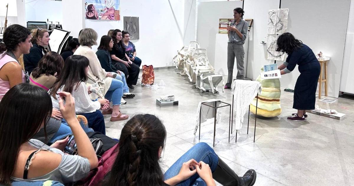 Estudiantes del grado de Bella Artes de Adema viajan a la Feria de Arte Estampa