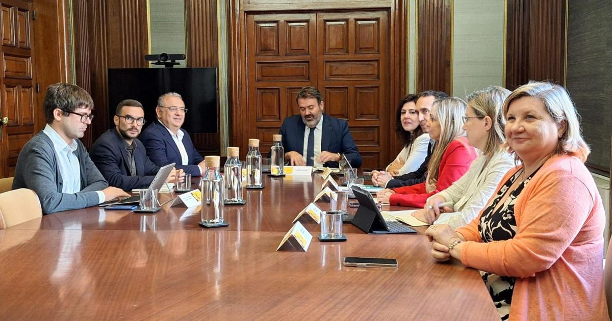 Baleares y Madrid aparcan su guerra mediática por la cuestión migratoria, pero siguen sin entenderse