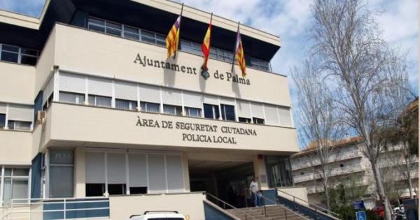El conductor que provocó el accidente mortal cerca de Son Banya se entrega en la Policía Local