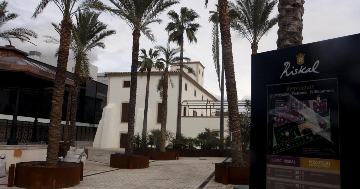 El CEU San Pablo buscará otro local temporal en Palma para abrir si los trámites se alargan