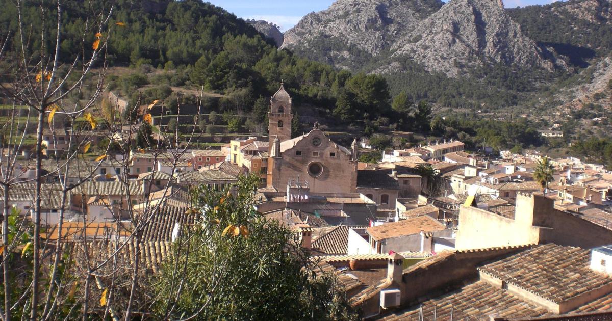 Este es el pueblo de Mallorca en el que te puedes comprar una casa de 90 m2 por 377.000 euros: cerca de Palma y con vista a las montañas