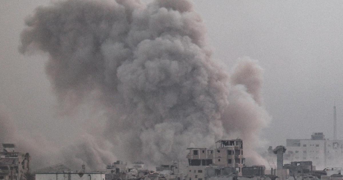 Israel confirma un ataque que ha dejado alrededor de 40 personas bajo los escombros en ciudad de Gaza