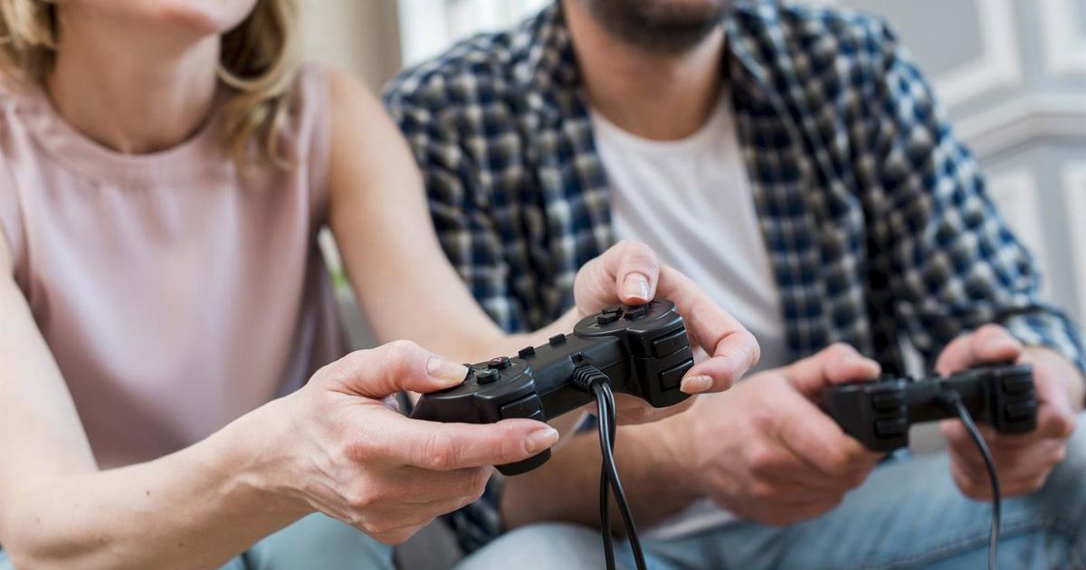 Los jugadores de videojuegos a nivel global tienen 41 años de media, casi la mitad son mujeres y juegan para divertirse