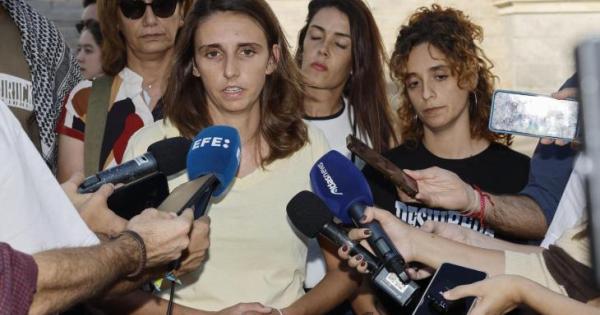 Lucía Muñoz: «Es incomprensible que ninguna institución en Baleares haya dicho nada sobre la situación de Reyes»