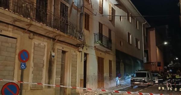 Evacúan a varias familias de Inca tras el colapso de una casa