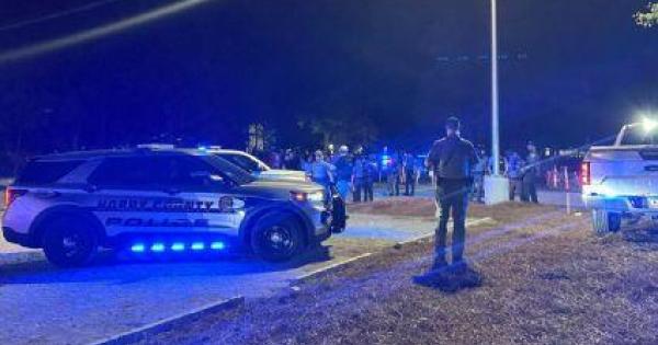 Al menos cuatro muertos y 20 heridos por un tiroteo en un bar de Carolina del Sur
