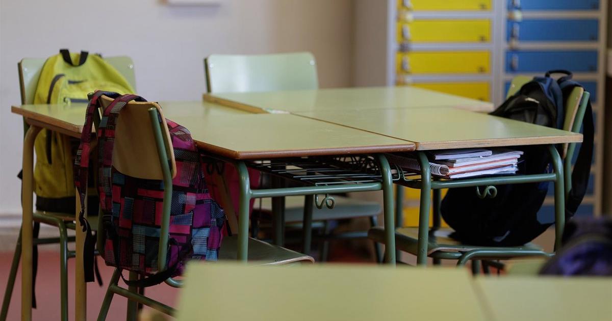 Varios municipios de la provincia de Valencia cancelan clases este lunes ante la alerta por lluvias