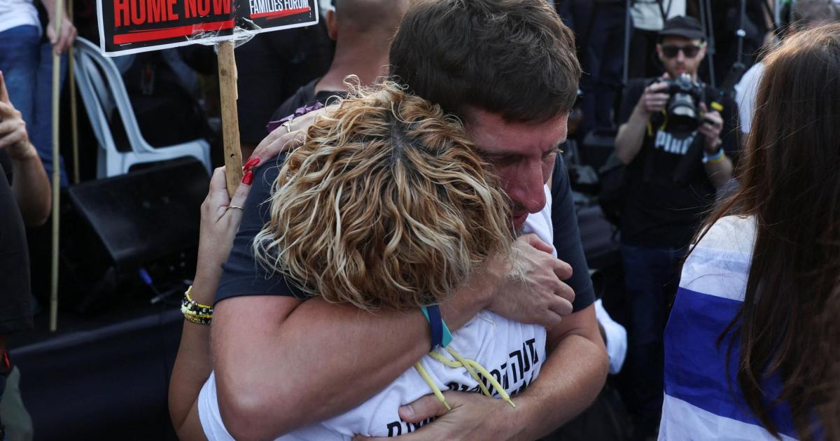 ¿Quiénes son los 20 rehenes con vida que liberados por Hamás?
