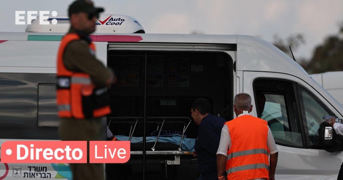 DIRECTO | El ejército israelí recibe a los veinte rehenes vivos liberados por Hamás