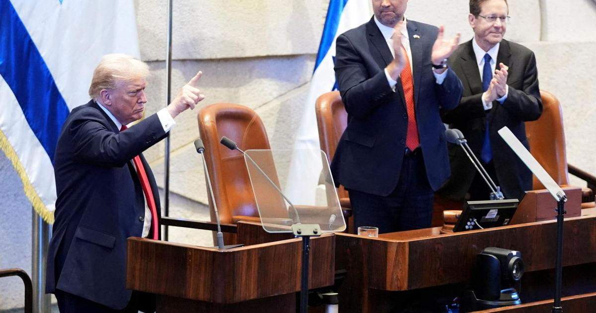 Trump alaba su plan de paz como el «amanecer histórico de un nuevo Oriente Próximo»: «La pesadilla ha acabado»