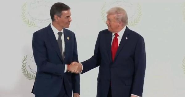 Sánchez y Trump se saludan con normalidad una semana después de pedir expulsar a España de la OTAN