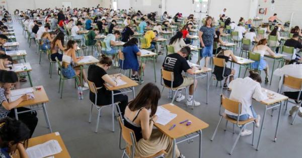 La selectividad de 2026 será aún más práctica y las faltas no contarán en Matemáticas
