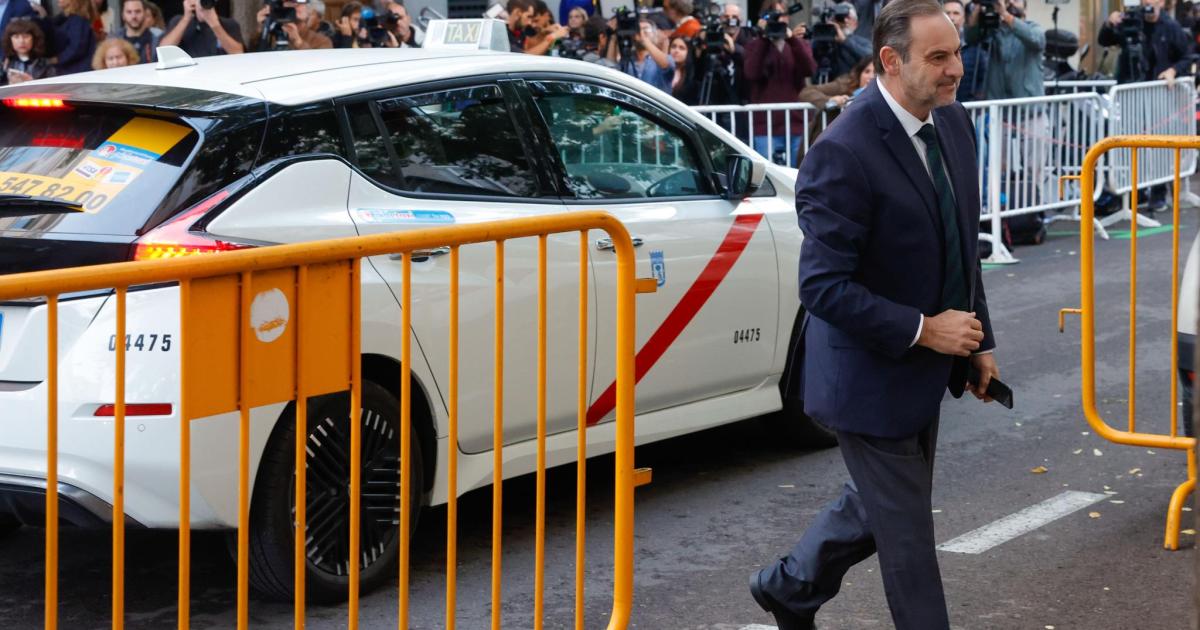La Fiscalía no pide prisión para Ábalos tras negarse a declarar ante el juez del Supremo