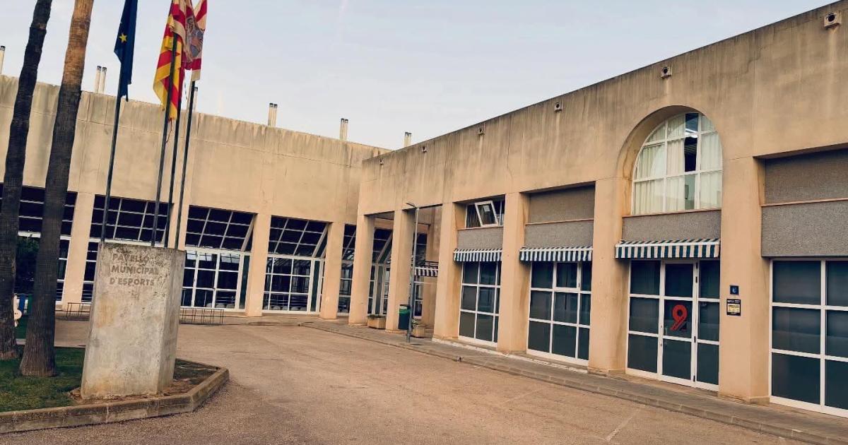 ¿Explotarías el bar del polideportivo de Muro por 500 euros al año?