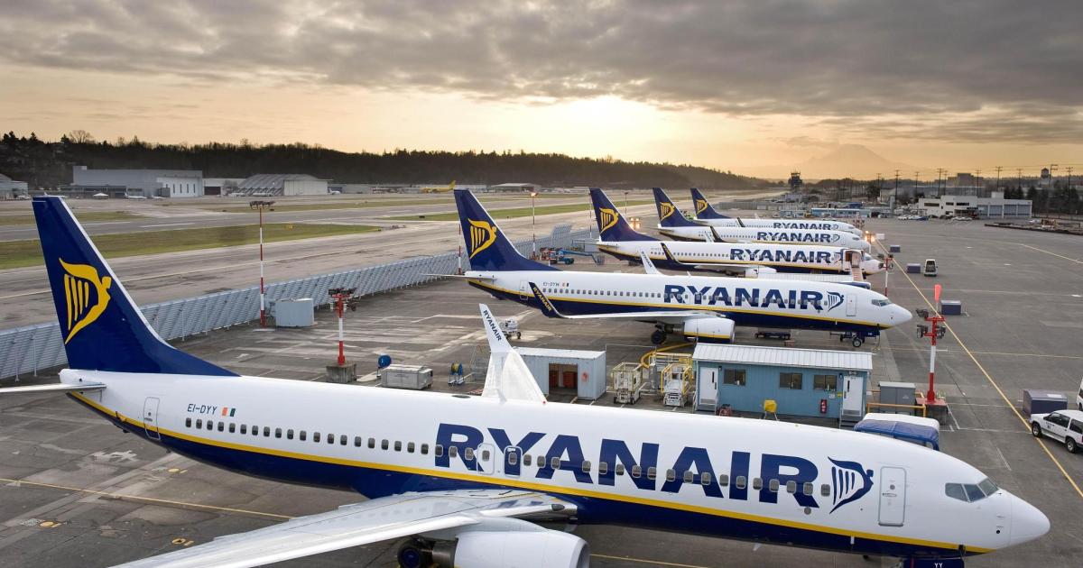 Adiós a Ryanair en estos aeropuertos de Europa: los destinos que abandona la aerolínea 'low cost' por la subida de tasas