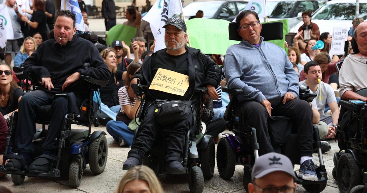 Preacuerdo entre los trabajadores de Dependencia y el Govern: la Fundación suspende la huelga