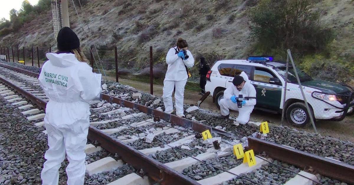 La Guardia Civil confirma la rotura de la vía 22 horas antes del accidente  de Adamuz, pero no saltó la alerta en Adif