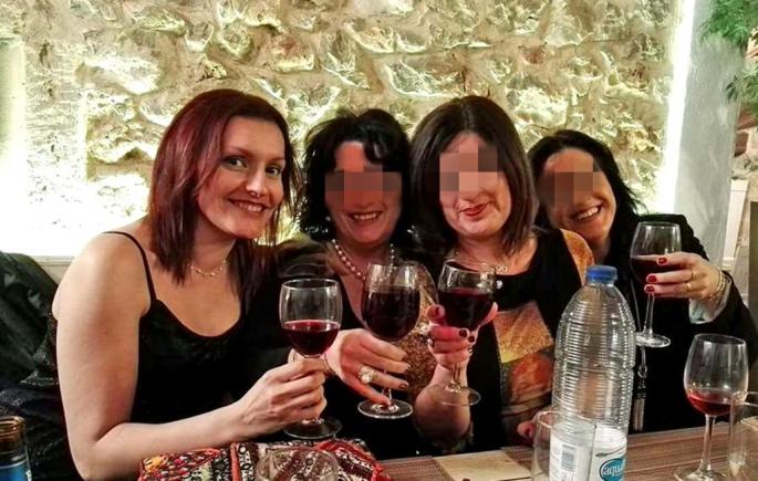 ‘Sacri’ estaba aterrada: «Sé que Rafa me vigila, tengo pánico de lo que pueda hacer»