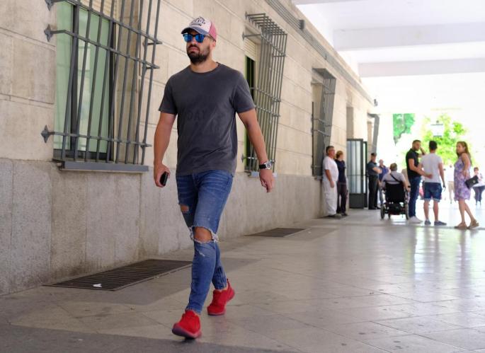 La Manada comparece en juzgados de Sevilla coincidiendo con la vista en el TS