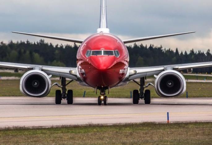 Norwegian avión.