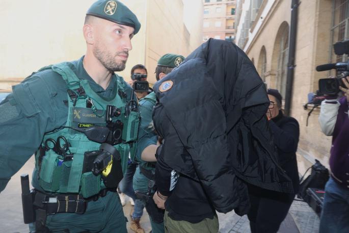 La jueza envía a prisión al joven acusado del crimen de su novio en Marratxí