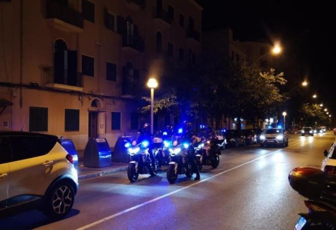 Detenido en Palma por agredir y dejar inconsciente a su mujer en el sofá