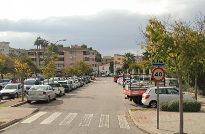 Encuentran muerto a un hombre en el interior de su coche en Santa Ponça