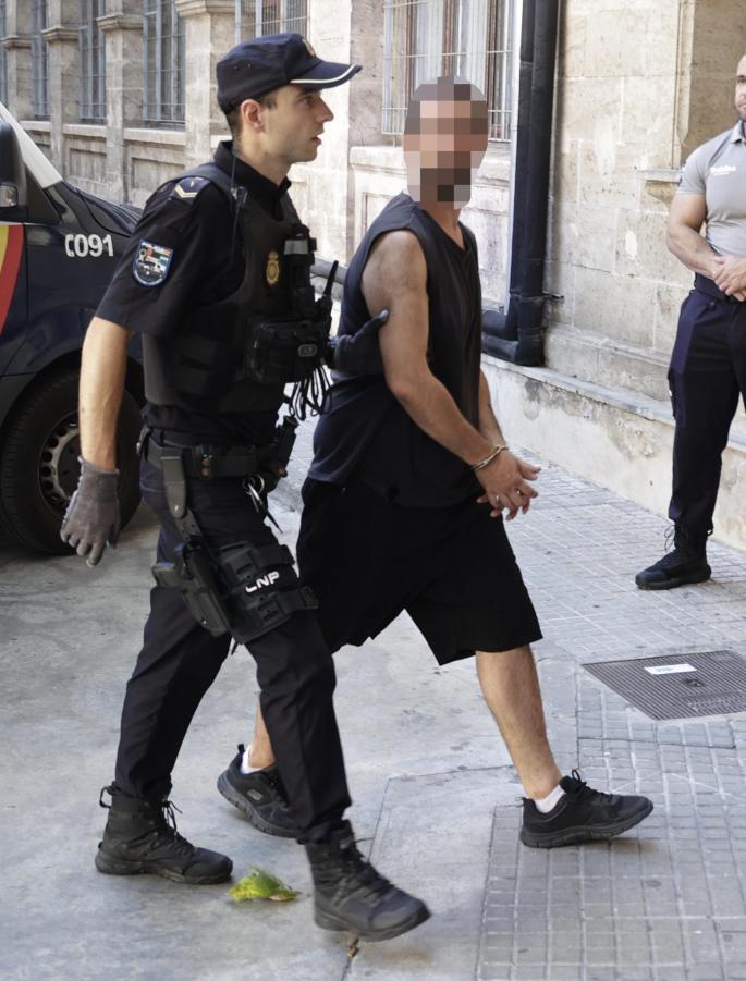 El declive de Pedro, el hombre que intentó asesinar a otro con un martillo en Palma