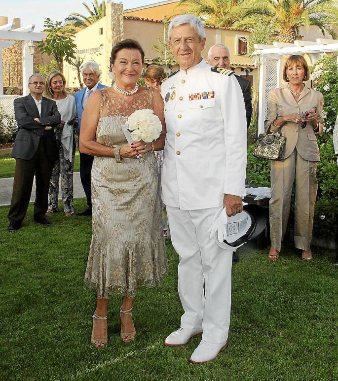 Boda de Francine Hostein y José R. Plazas