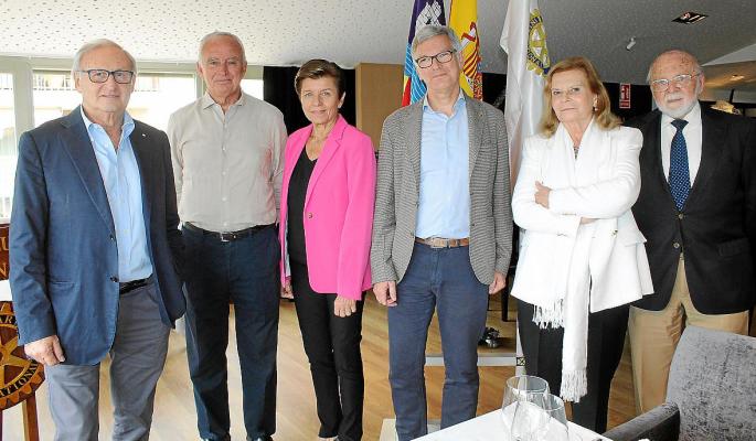 Premio de los rotarios para Carme Riera