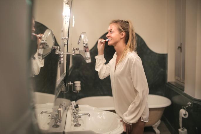 ¿Te lavas bien los dientes? Evita estos 9 errores comunes