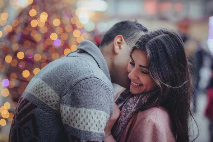 Esto es lo que le pasa a tu cuerpo y al cerebro cuando te enamoras.