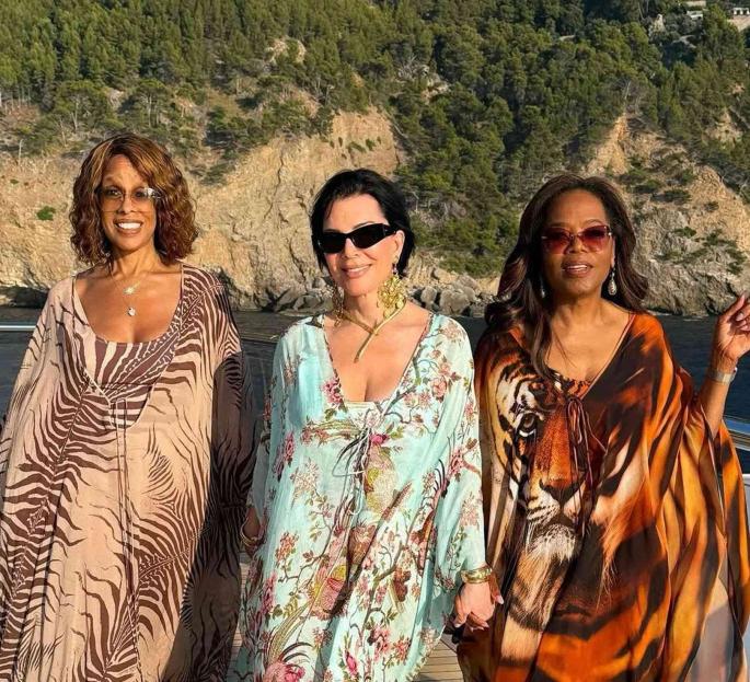 Kris Jenner tiene el 'outfit' perfecto para los días de playa para las mayores de 60