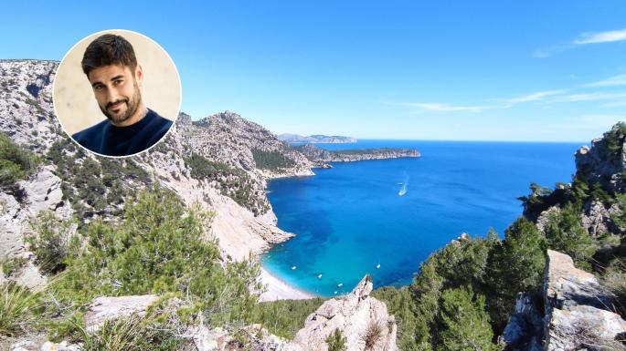 La playa de Mallorca que ha enamorado a Melendi: una joya natural custodiada por una torre del siglo XVI